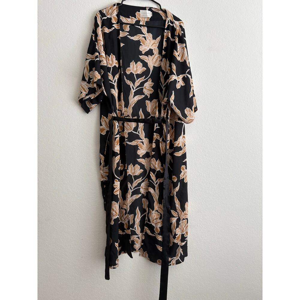 S/M Maison Du Soir Selena Kimono Black Gold Flora… - image 7